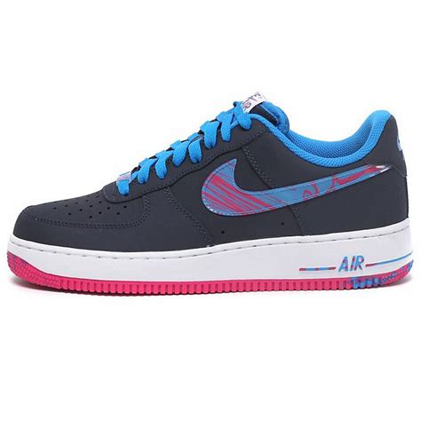 Air Force 1 Sportschuhe für Herren. Nike DE